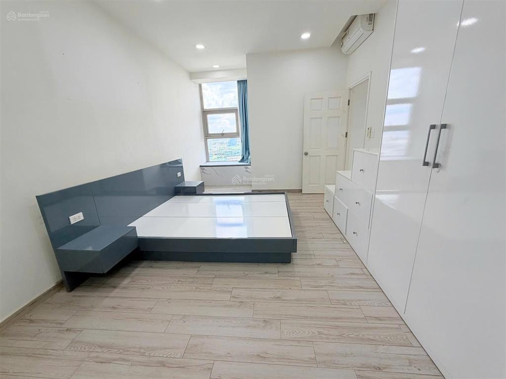 Bán căn hộ la casa quận 7, 92m, 2pn, 2wc, nội thất đầy đủ