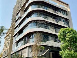 Cho thuê showroom pasteur, gần võ văn tần q3. diện tích 12x18m, trệt 6 lầu, giá 190 triệu/th