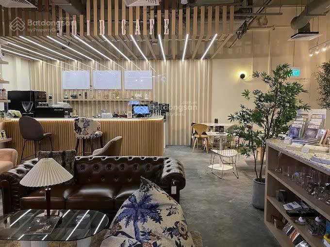 Cho thuê mt phan đình phùng, huỳnh văn bánh. dt 8x16m, trệt 2 lầu, giá 60 triệu. 0898 311 ***