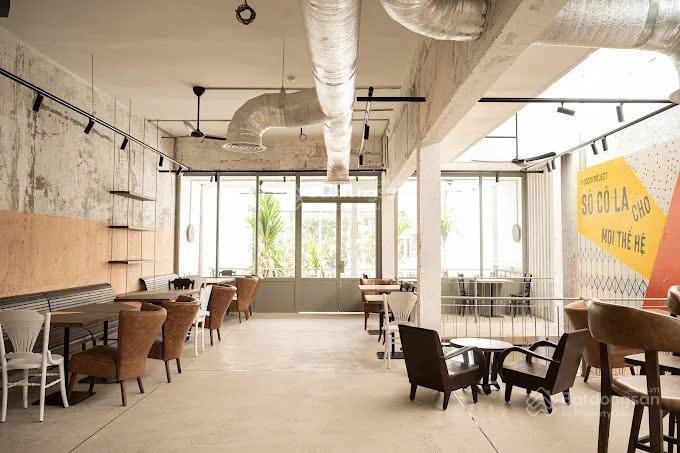 Căn góc lê quang định, chợ bà chiểu, bình thạnh. dt 10x20m, trệt lầu, giá 60tr. tell 0898 311 ***