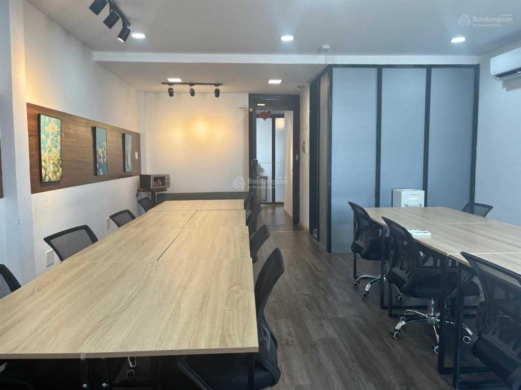 Văn phòng full nội thất trần cao vân, quận 3. 300m2 / 60tr. tell 0898 311 ***