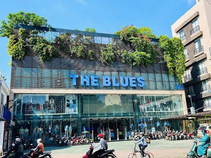 Cho thuê mt lê văn sỹ, phú nhuận! diện tích 20x50m, 1 trệt 1 lầu. giá 220 triệu/tháng