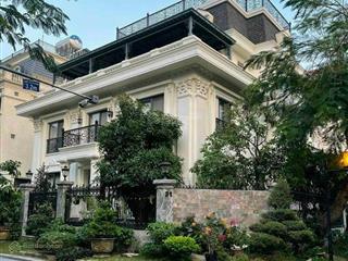 Biệt thự pháp 187 hai bà trưng q1. dt 20x21m, giá 80tr. ngay cạnh pnj