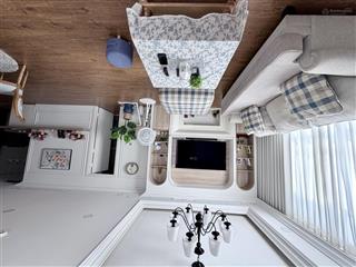 Cần bán căn hộ center point thanh xuân 98m2 3 ngủ full nội thất view đẹp