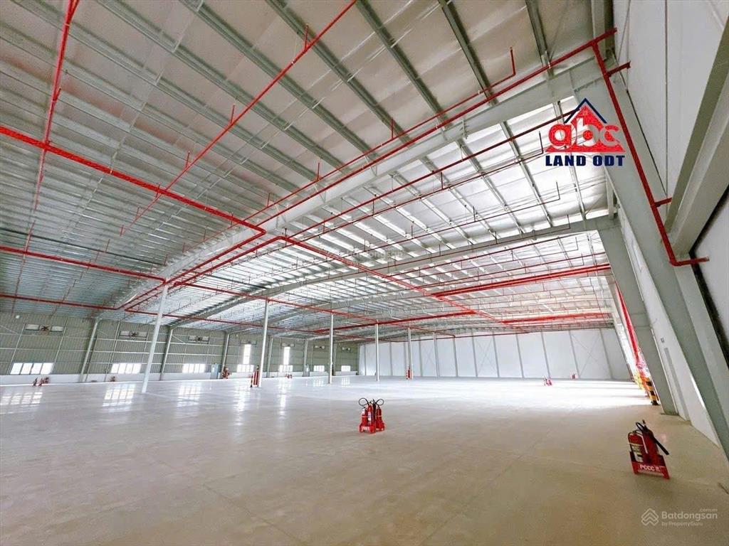 Cho thuê xưởng sx 4800m2 mới, chỉ 105.000/m2, tổng diện tích 9600m2, kcn long thành đồng nai