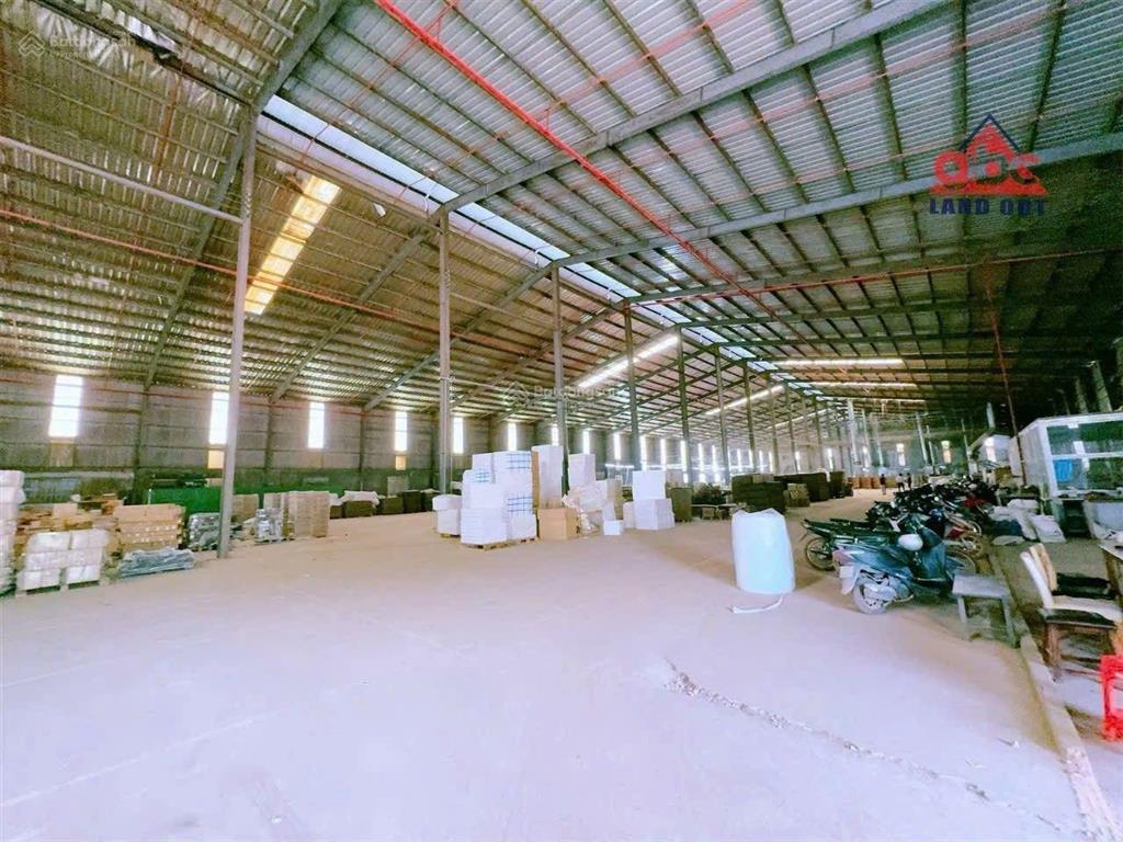 Bán xưởng 9700m2 đất full skc. giá chỉ 6 triệu/m2. gần kcn sông mây ngã 3 trị an bình minh đồng nai
