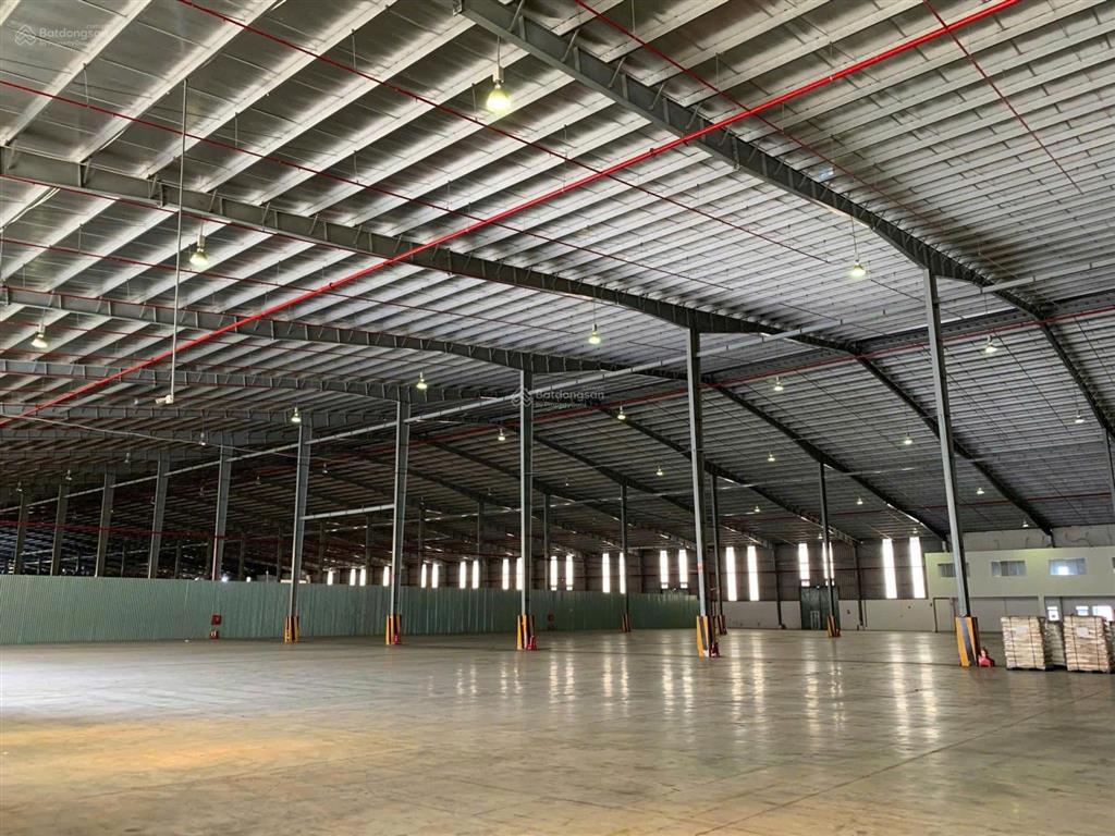 Kho 13.000m2. 80k/m2, võ nguyên giáp