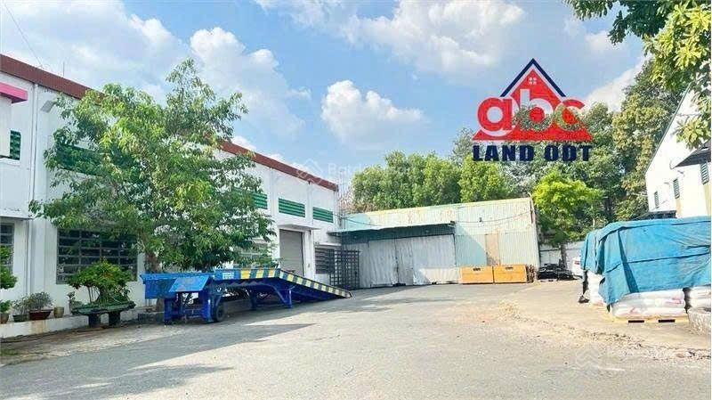 Cho thuê nhà xưởng sản xuất 1800m2. tại kcn cnc trảng bom, tp. đồng nai