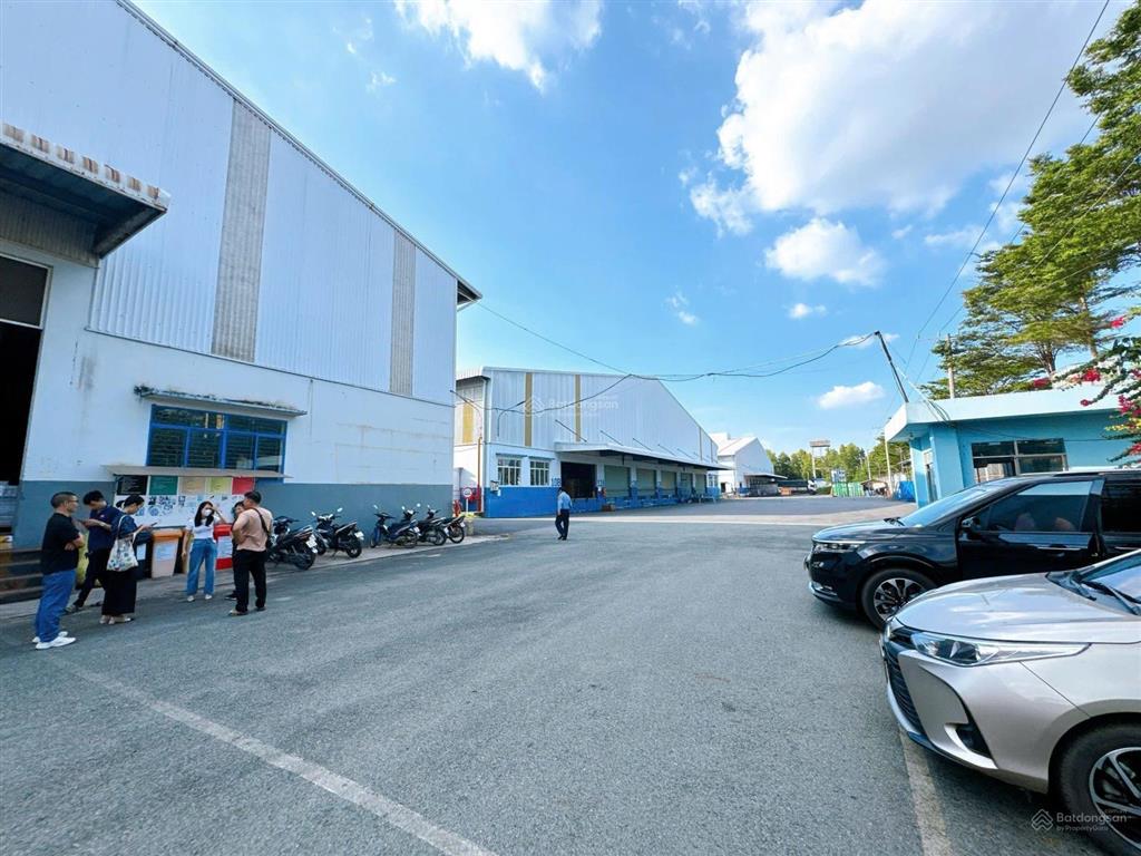 Cho thuê toàn bộ lại nhà máy quy mô lớn 60.000m2. kcn long thành, tp. đồng nai.