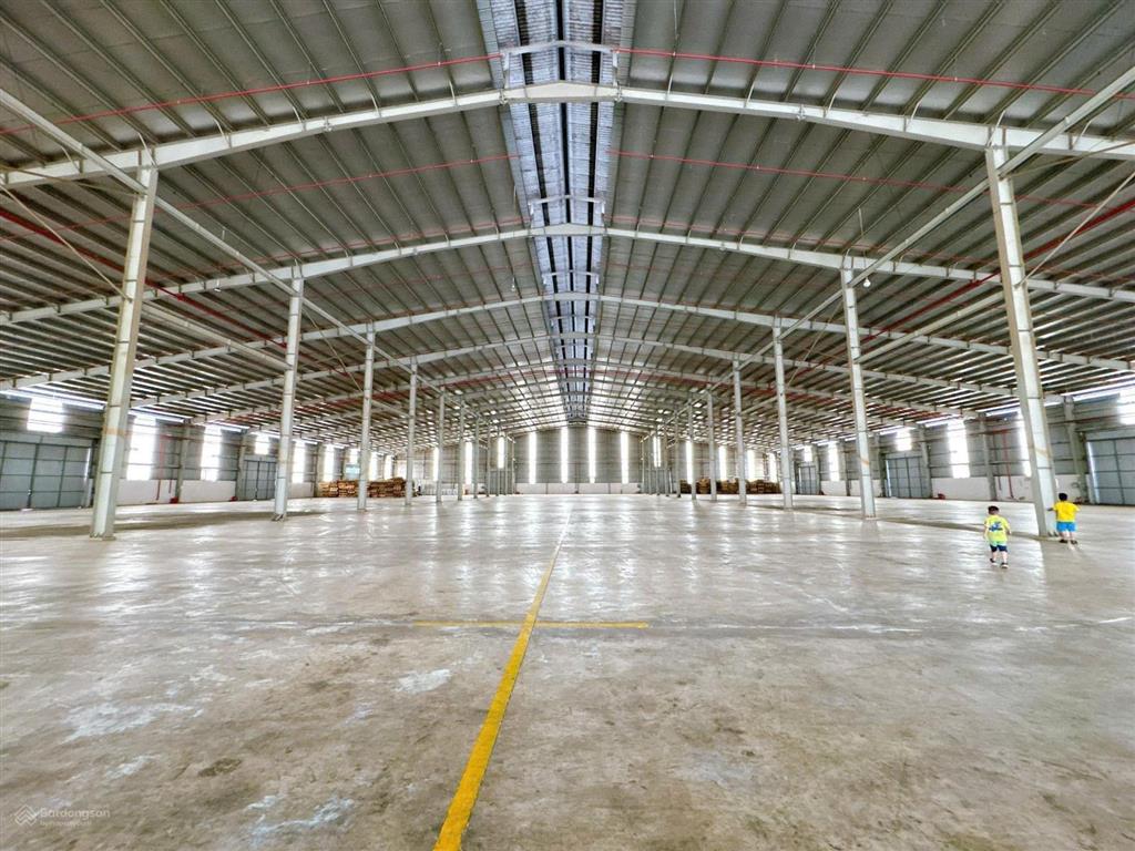 Cho thuê toàn bộ lại nhà máy quy mô lớn 60.000m2. kcn long thành, tp. đồng nai.