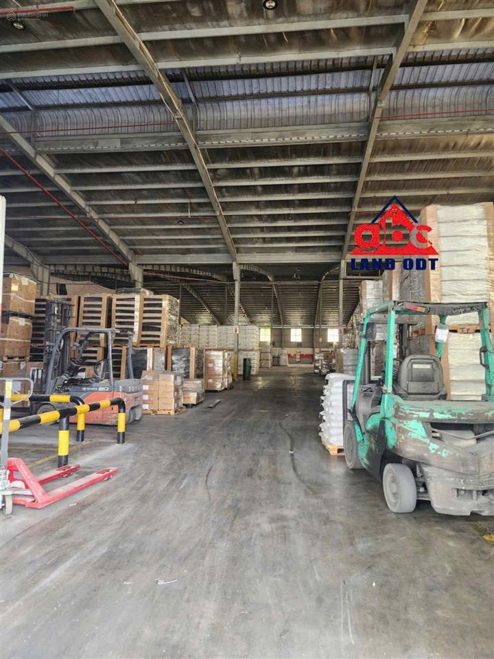 Cho thuê kho xưởng 2000m2 chỉ 70k/m2, pháp lý chuẩn. gần ngã tư vũng tàu, gần cảng đồng nai
