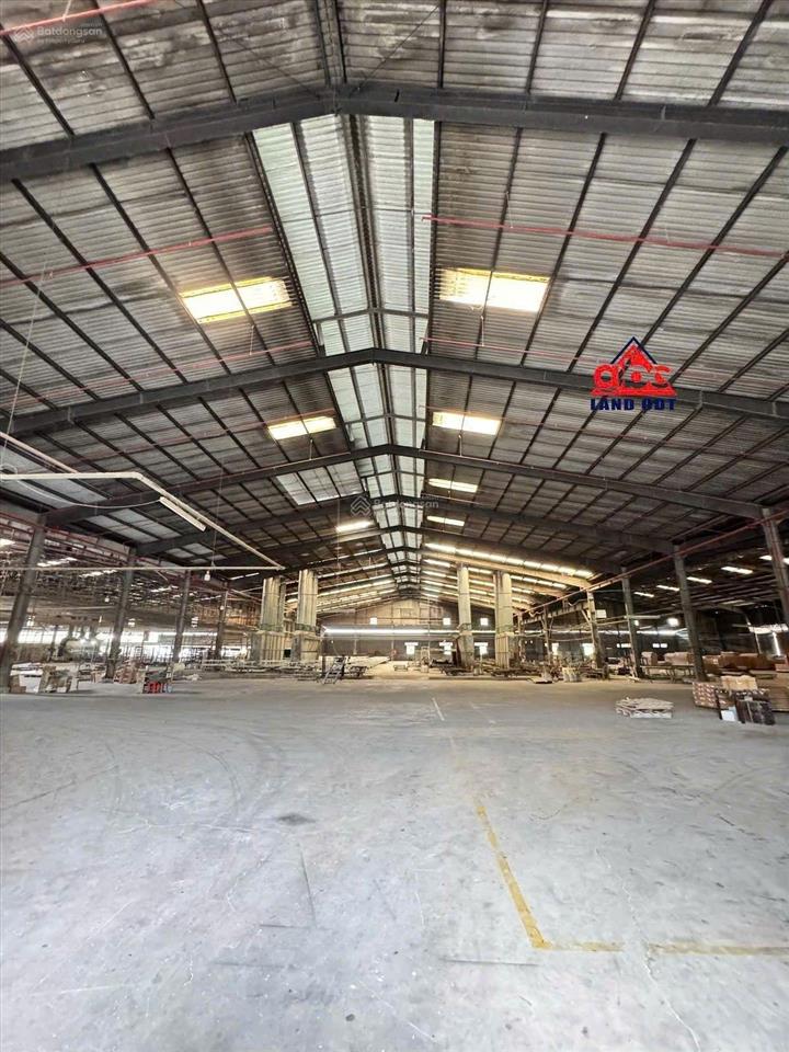 Chuyển nhượng nhà máy gần 8ha. kcn biên hòa, tp. đồng nai. niên hạn skc đến năm 2053 .