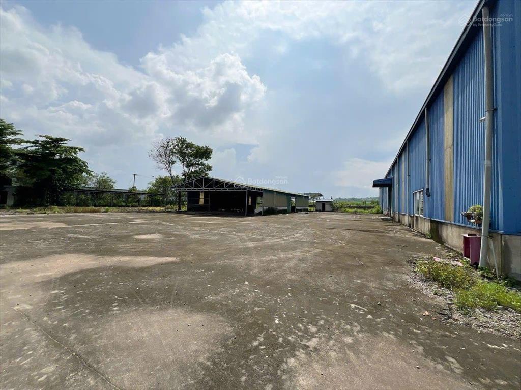 Xt237 cho thuê xưởng khuôn viên 10.000m2 trong kcn định quán đồng nai chỉ 178 triệu/tháng