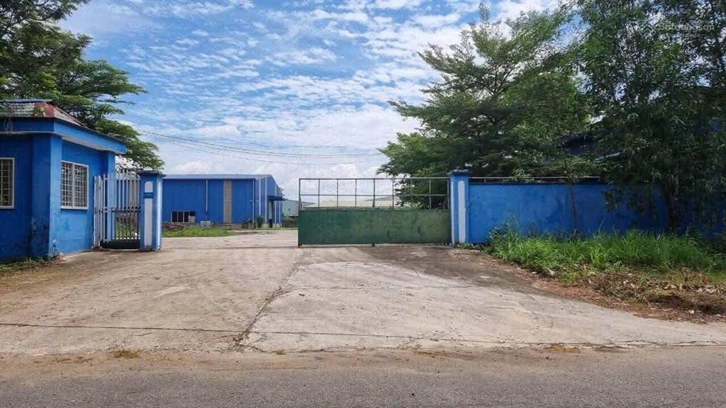 Xt237 cho thuê xưởng khuôn viên 10.000m2 trong kcn định quán đồng nai chỉ 178 triệu/tháng