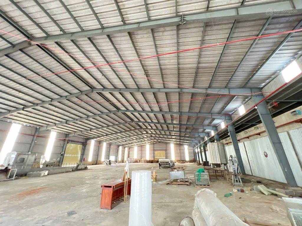 Xt237 cho thuê xưởng khuôn viên 10.000m2 trong kcn định quán đồng nai chỉ 178 triệu/tháng