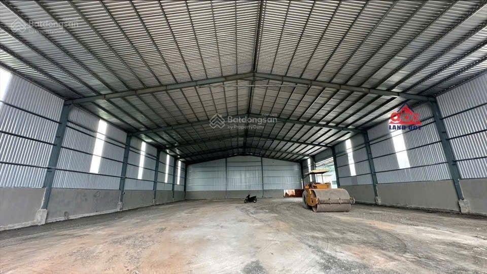 Cho thuê xưởng tổng 2000m2. gần kcn hố nai, trảng bom đồng nai. chỉ 75 triệu/tháng