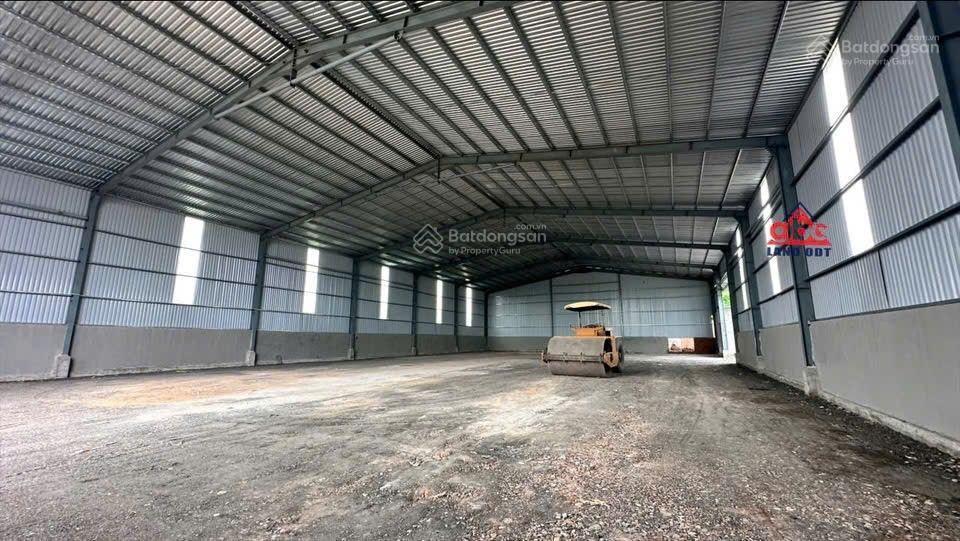 Cho thuê xưởng tổng 2000m2. gần kcn hố nai, trảng bom đồng nai. chỉ 75 triệu/tháng