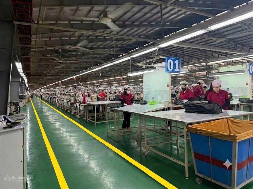 Cho thuê nhà máy may 7600m2 + 10 chuyền may. chỉ 200 tr/th. ngay sân bay long thành đồng nai