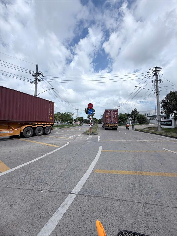 Chuyển nhượng lại nhà máy đã đóng thuế 1 lần trong kcn nhơn trạch khuôn viên gần 10ha  tp đồng nai