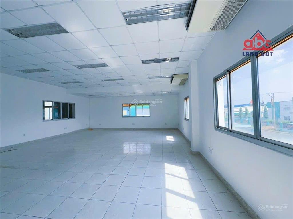 Bán nhà xưởng khuôn viên riêng biệt phù hợp doanh nghiệp chế xuất epe kcn long thành, tp. đồng nai