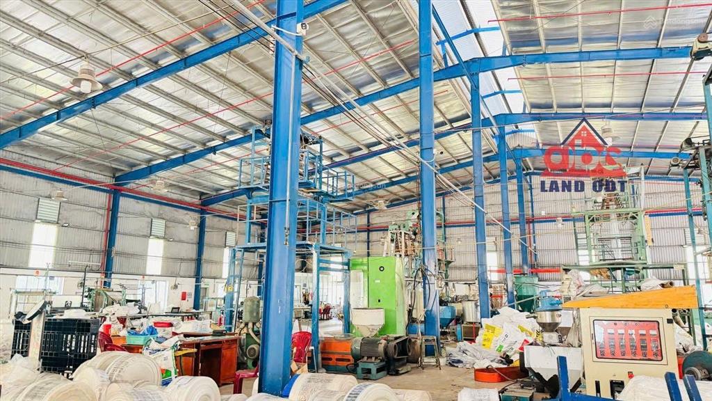 Cho thuê xưởng sx 1800m2, tại kcn hố nai, trảng bom, tp. đồng nai. giá 102ngh/m2