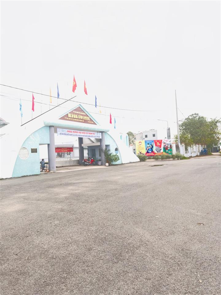 Biệt thự mini 3 tầng trung tâm huyện  ô tô 7 chỗ vào tận nhà  kdc cao tầng đồng bộ  chỉ hơn 5 tỷ