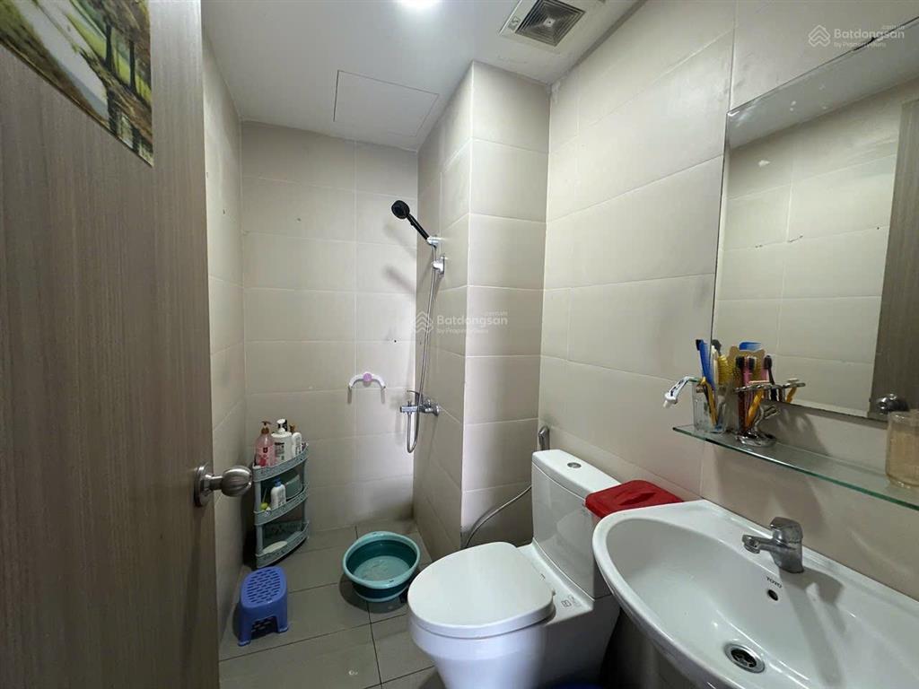 Căn góc 2mt cc hoàng quốc việt  lầu cao  view đẹp  full nội thất vào ở ngay  chỉ 3tỷ