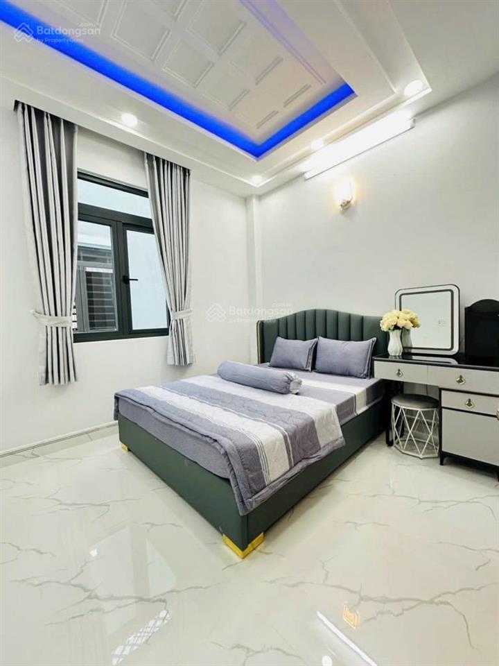 Nhà 4 tầng đường huỳnh tấn phát, ngay cầu phú xuân, gần phú mỹ hưng