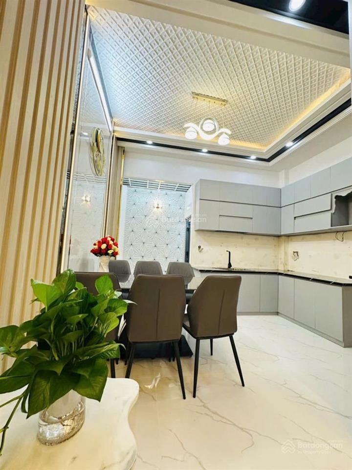 Nhà 4 tầng đường huỳnh tấn phát, ngay cầu phú xuân, gần phú mỹ hưng