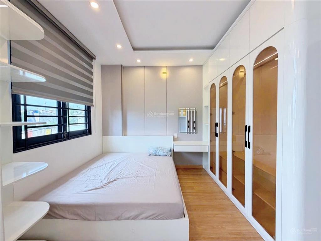 Nhà 3 tầng shr full nội thất cao cấp, kdc hiện hữu, hỗ trợ vay, gần kdc phú xuân