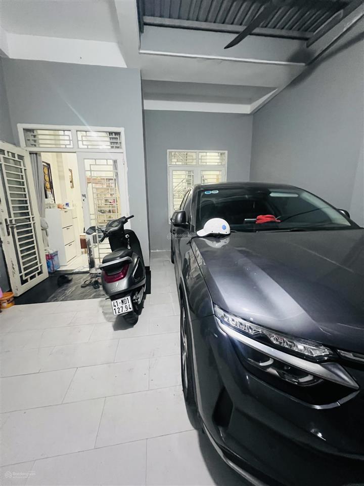 Nhà phố 3 tầng đẹp đường xe hơi 6m gần làng đại học khu c lê văn lương, nhà bè