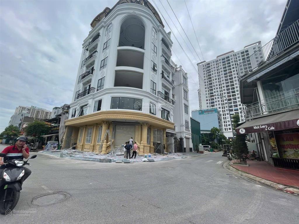 Bán đất phân lô tứ hiệp dt 60,90,120,150m đường rộng vỉa hè hai bên. kinh doanh tốt.  0569 398 ***