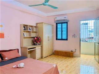 Ccmn full đồ khu vực mễ trì ban công thoáng  gần beta mễ trì đối diện ks marriott ở được luôn