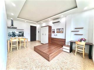 Cho thuê ccmn full đồ ban công thoáng ô tô đỗ cửa gần cmc, ngõ 242 vạn phúc