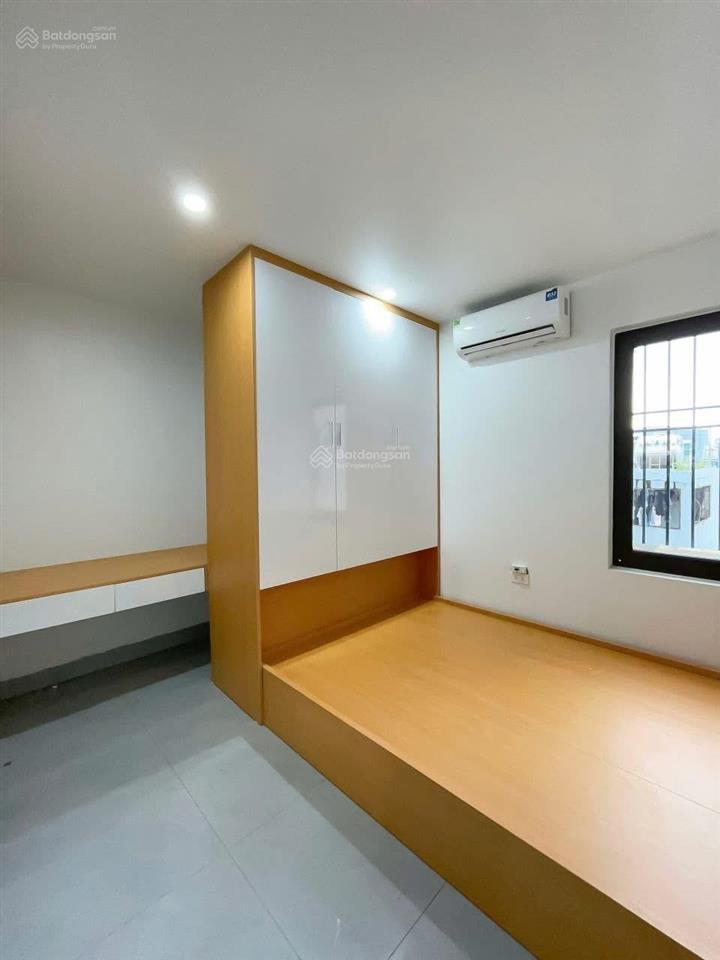 Cho thuê chdv full đồ 02 ngủ 01 khách 03 điều hoà, gần ngay trần duy hưng  trung tâm mễ trì
