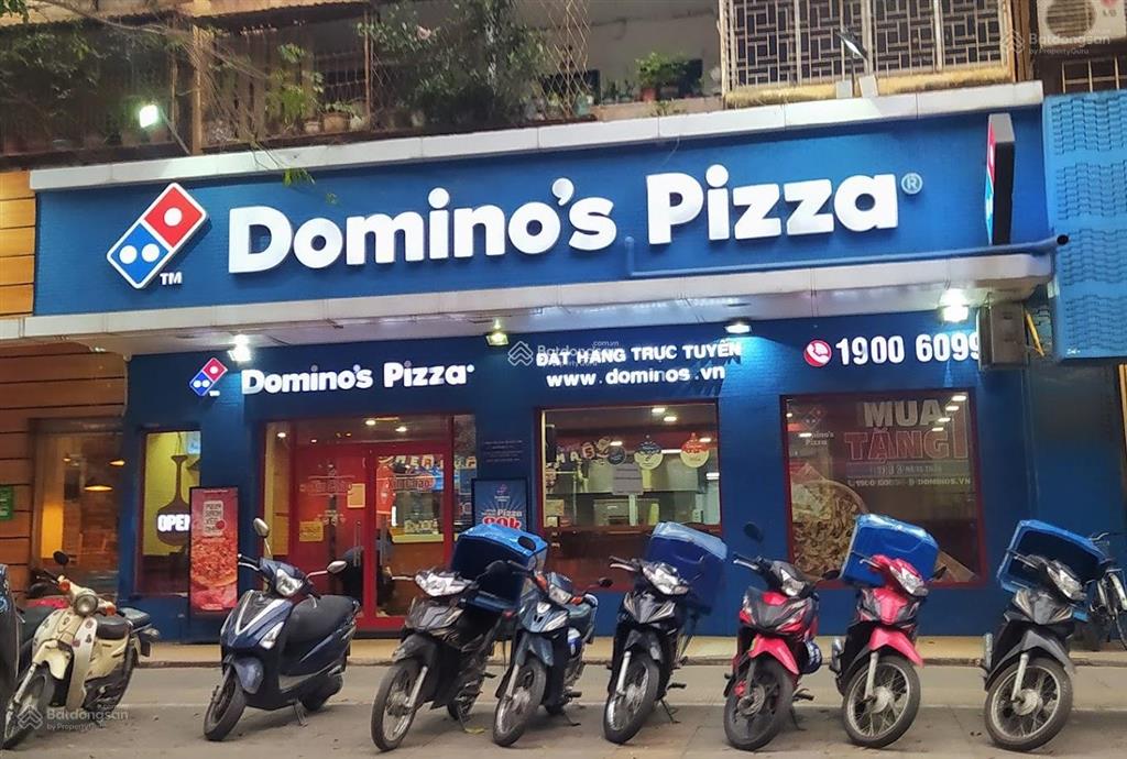 Cho thuê nhà mặt phố giảng võ, diện tích 300m2, mặt tiền 7m, kinh doanh mọi mô hình, cực hot!