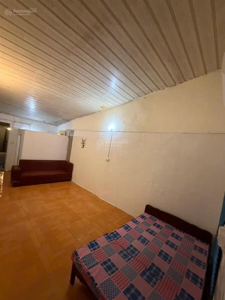 Cho thuê nhà 55m2 việt hưng, long biên, ngõ ô tô, ở kết hợp kd, chỉ 4,5tr