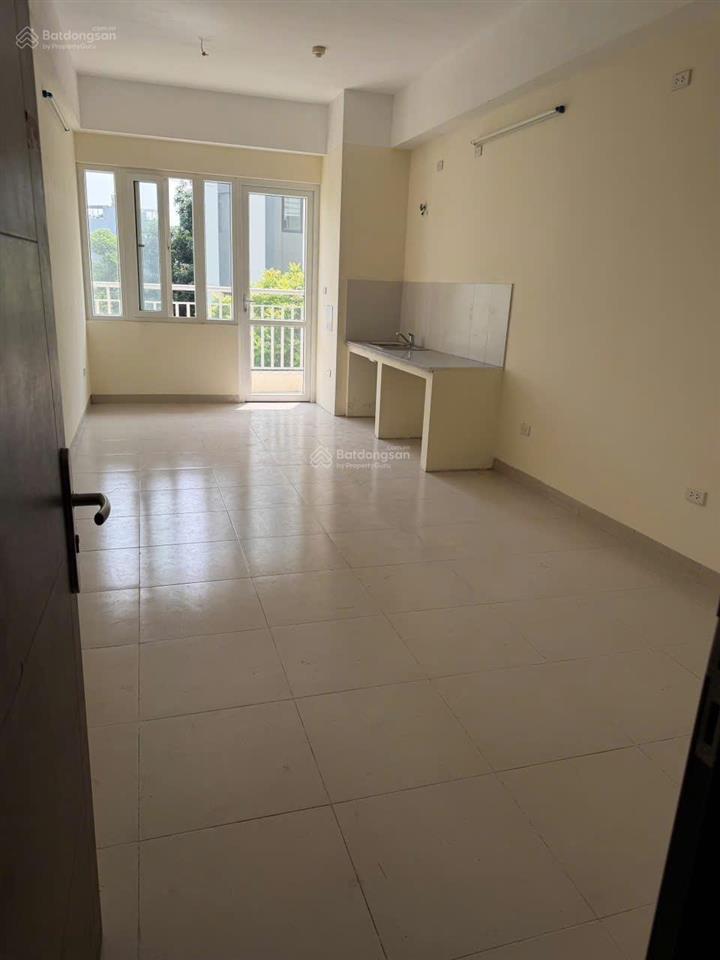 Cho thuê căn hộ cc nguyên bản 65m² 2pn chỉ 5.8 triệu/tháng, thang máy. gần cầu chui nguyễn văn cừ
