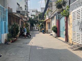 Nhà đẹp lô góc  trần quang diệu. q3  38m2  3tầng  giá 8.75 tỷ