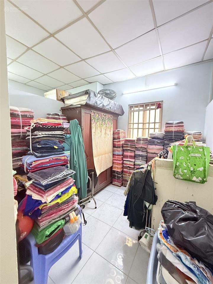 Nhà hxhkhu vipnguyễn thiện thuật p1, q.3  40m22 tầng kinh doanh đỉnhgiá 9,3 tỷ