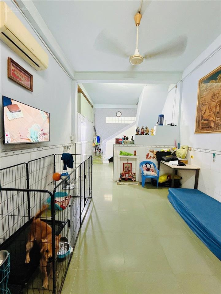 Nhà hxhkhu vipnguyễn thiện thuật p1, q.3  40m22 tầng kinh doanh đỉnhgiá 9,3 tỷ
