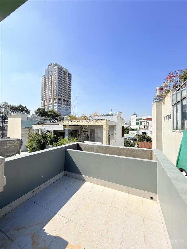 Bán nhà lê hồng phong. q.5 30m2 4tầng giá 6.5tỷ