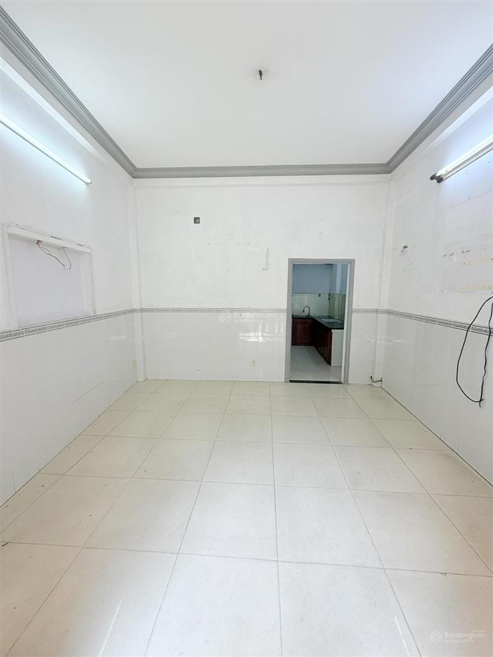Bán nhà lê văn sỹ p13, q. pn  32m  3 tầng  giá 6,3 tỷ