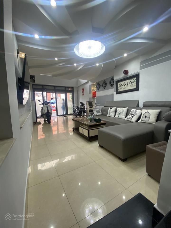 Bán nhà  lê văn sỹ, q.3  khu vip  45m2  6 tầng  mtkd  giá 15 tỷ