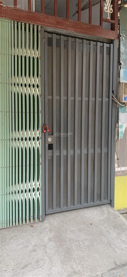 Chính chủ thuê nhà cấp 4  mặt tiền đường số 49