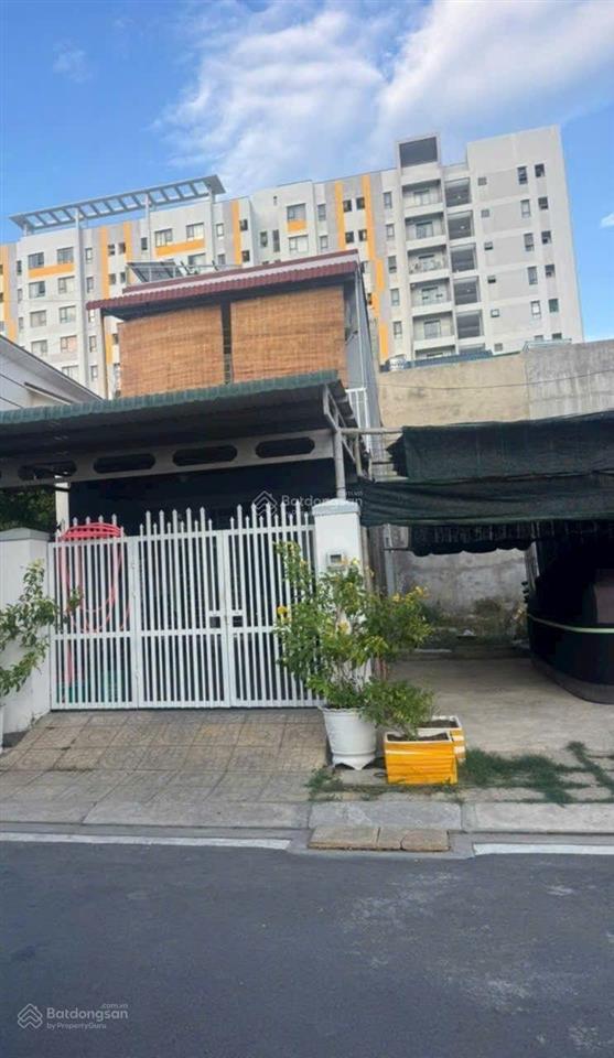 Bán nhà mỹ bình  gần biển, ngay chung cư phú thịnh vị trí đẹp, đường 11m thông thoáng