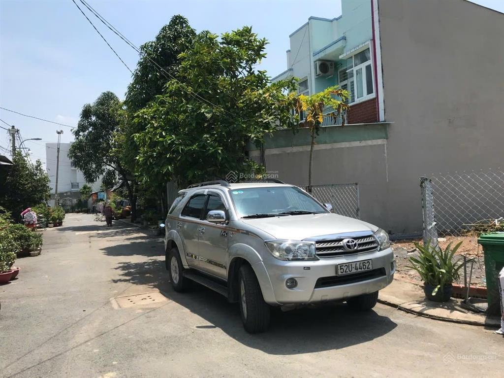 Bán gấp đất 2 mt tại thạnh xuân 52, dt 160,8 m2, mặt tiền 8m