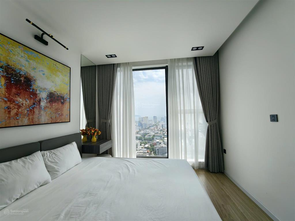 19 triệu ở ngay, căn 1 ngủ full nội thất view biển tòa p2 dự án sun cosmo, chỉ 1 căn duy nhất....