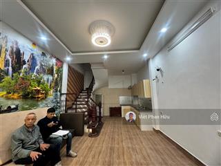 Bán nhà cầu giấy, ngõ thông thoáng, ô tô đỗ gần, sổ cc vuông 32m2 x 6 tầng, nhỉnh 10 tỷ