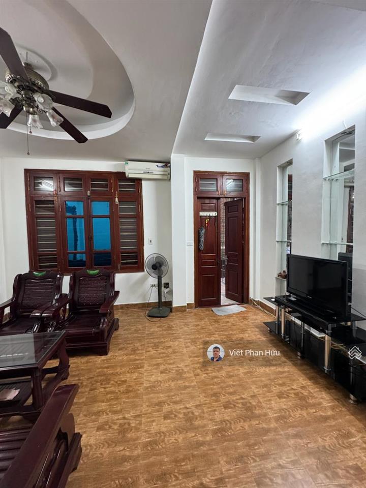 Nhà yên hòa, cầu giấy, cách ô tô 10m, mặt tiền 5m, 35m2 x 5 tầng, nhỉnh 10 tỷ